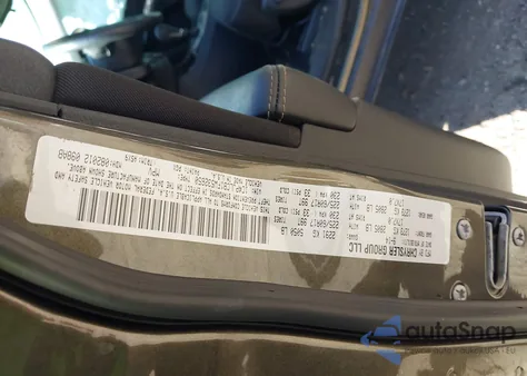 2015 Jeep Cherokee Latitude из США, поврежденный, VIN 1C4PJLCB1FW532650